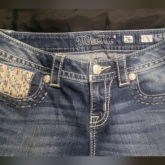 Miss Me boot cut Flour-Dis-Lise Embellishments sz 26 - Picture 2 of 3